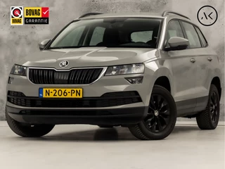 Škoda Karoq 1.5 TSI ACT Sport 150Pk Automaat (APPLE CARPLAY, GROOT NAVI, CLIMATE, KEYLESS, SPORTSTOELEN, CRUISE, PARKEERSENSOREN, NIEUWE APK, NIEUWSTAAT)