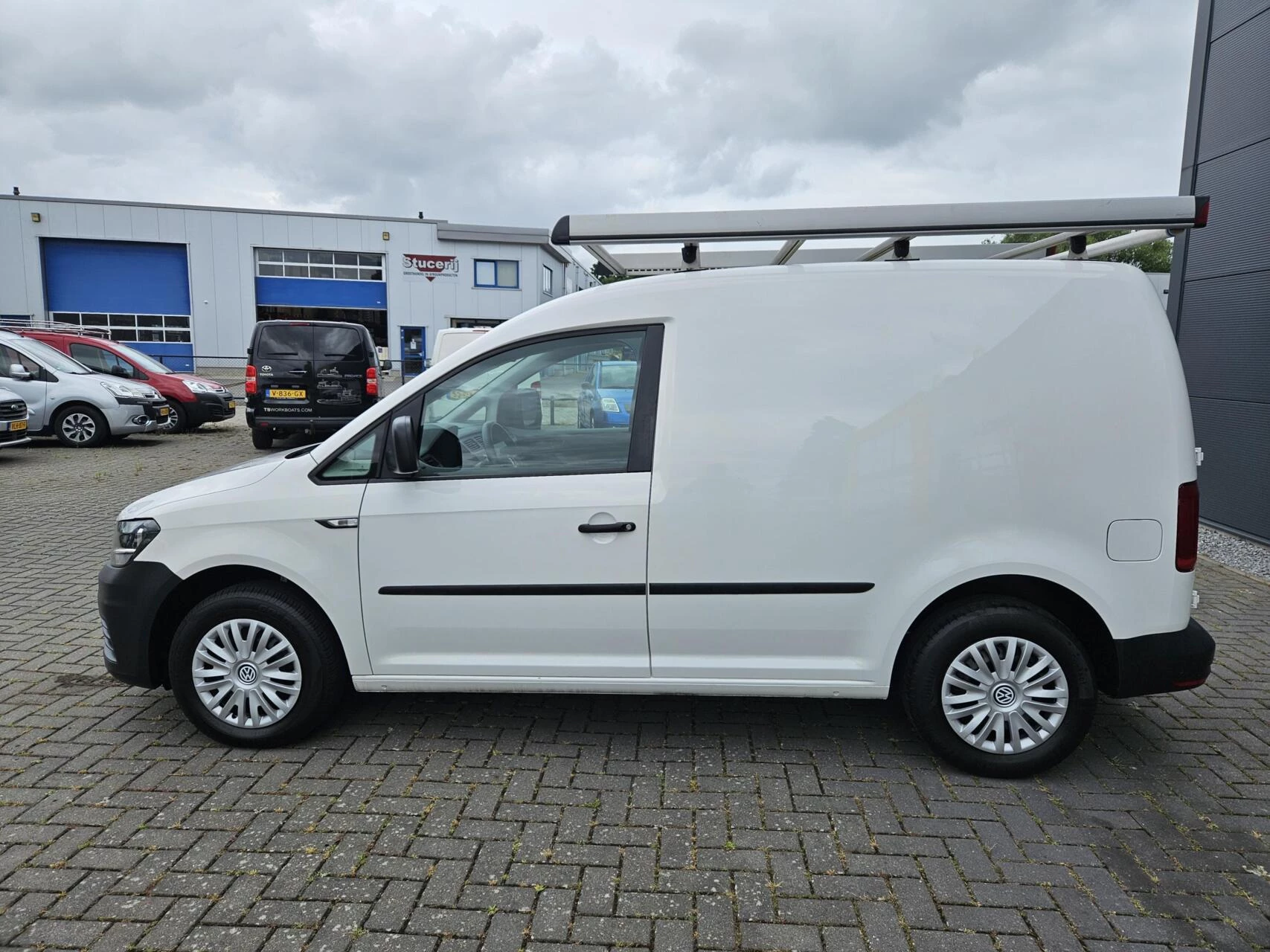 Hoofdafbeelding Volkswagen Caddy