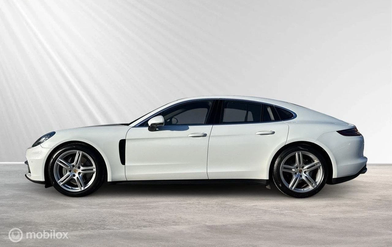 Hoofdafbeelding Porsche Panamera