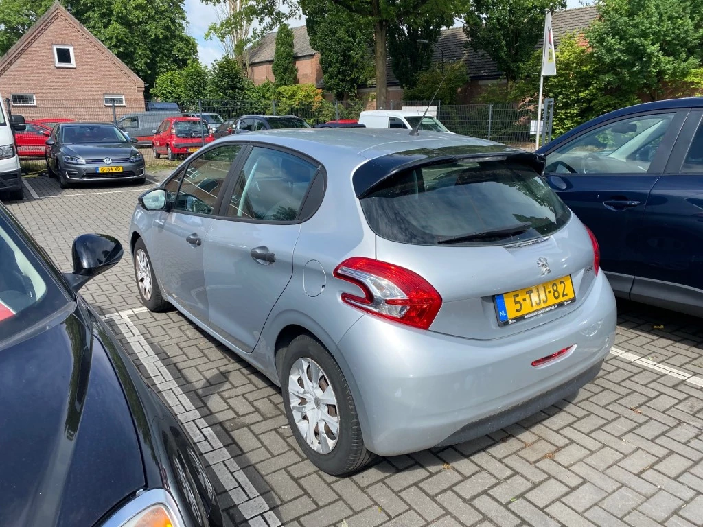 Hoofdafbeelding Peugeot 208