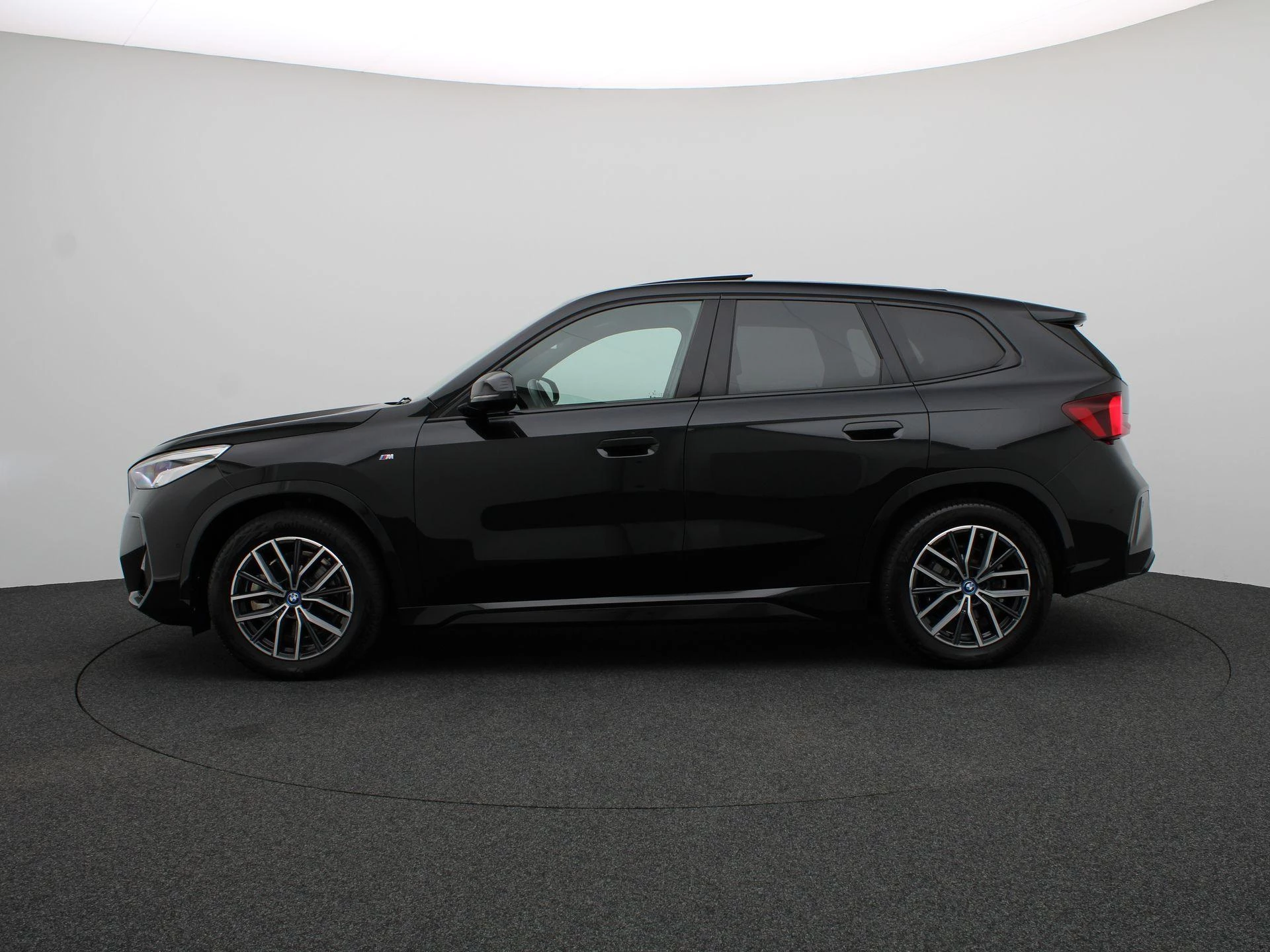 Hoofdafbeelding BMW iX1