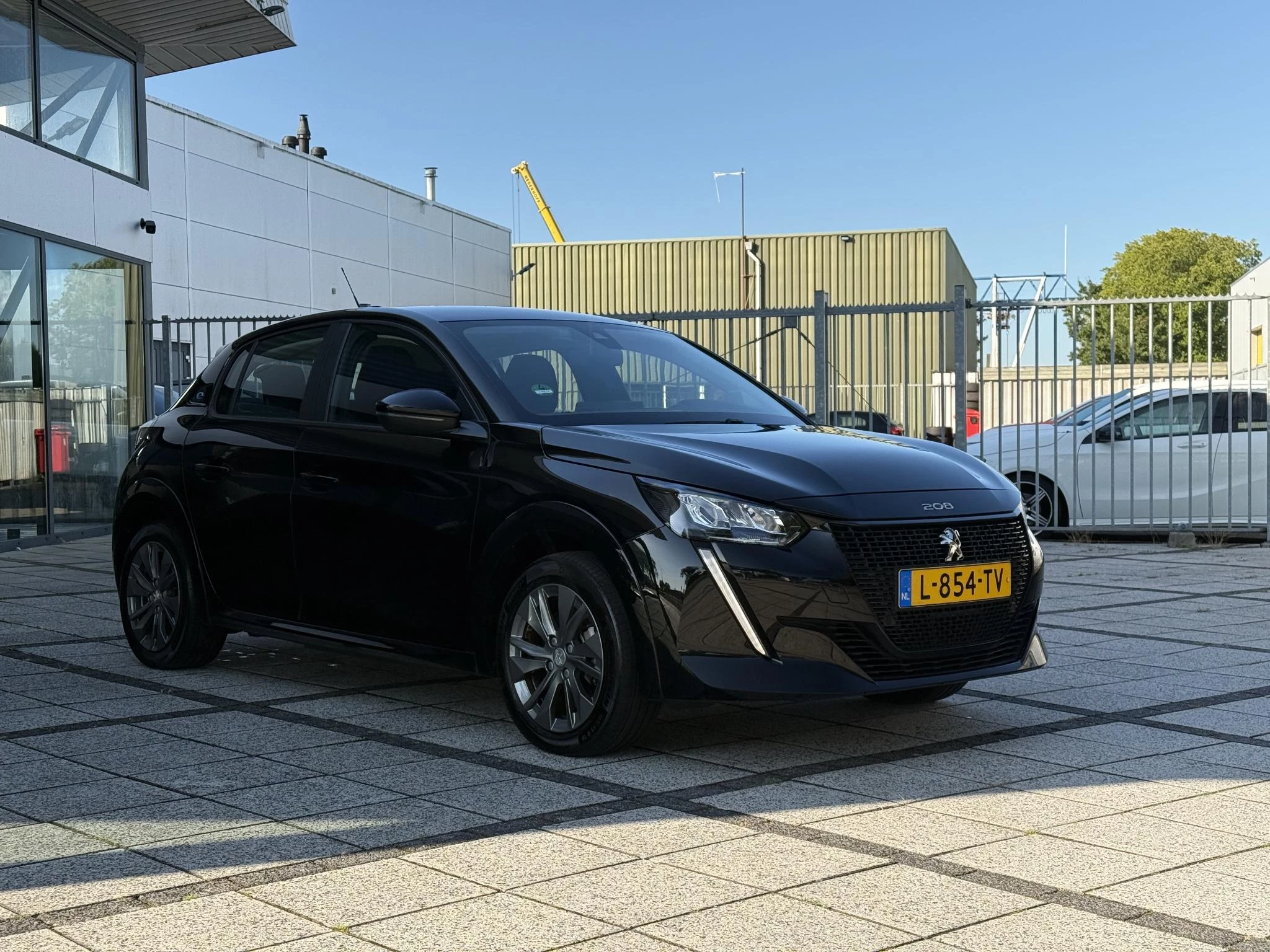 Hoofdafbeelding Peugeot e-208