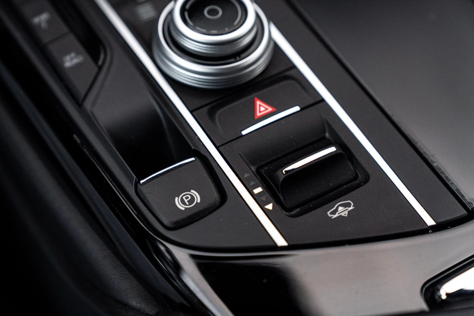 Hoofdafbeelding Maserati Levante