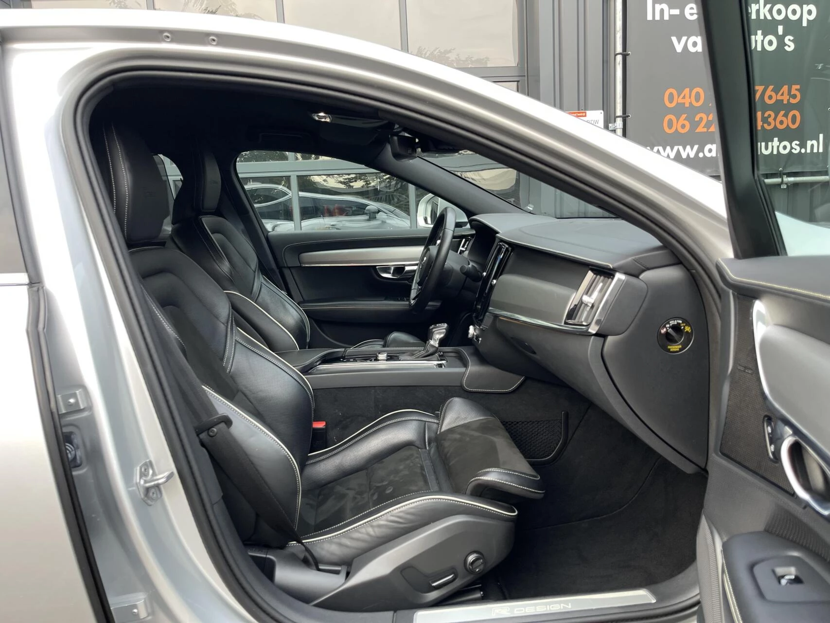 Hoofdafbeelding Volvo S90