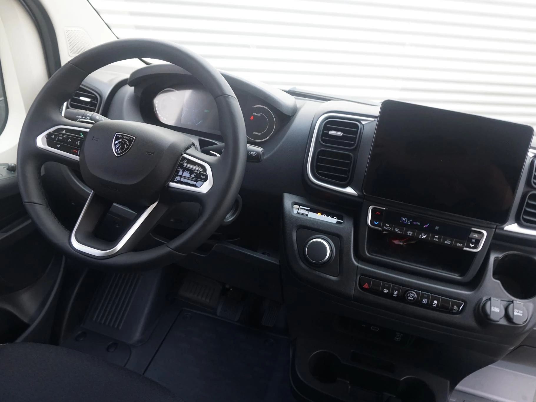Hoofdafbeelding Peugeot e-Boxer