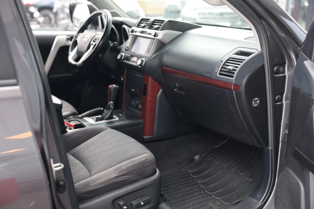 Hoofdafbeelding Toyota Land Cruiser