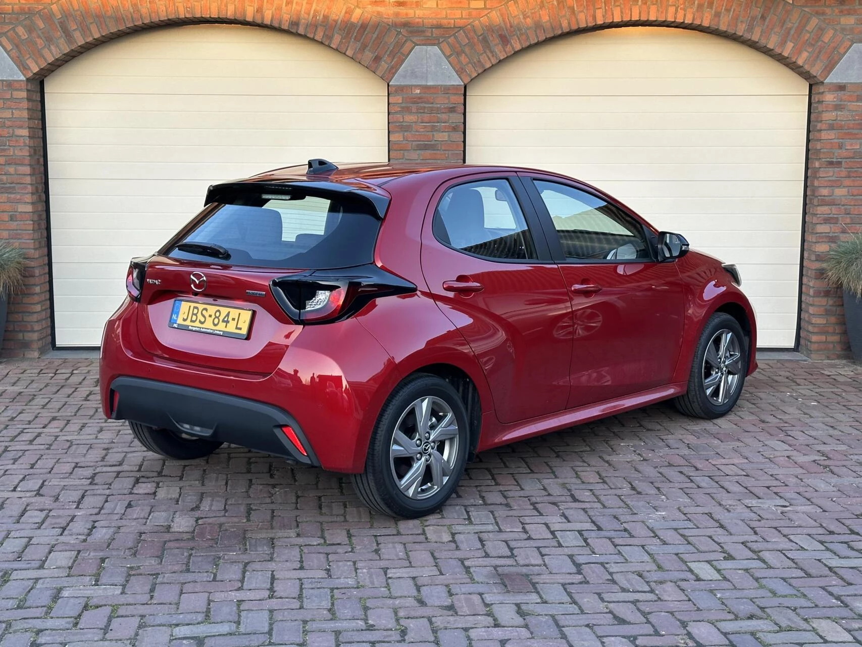 Hoofdafbeelding Mazda 2 Hybrid