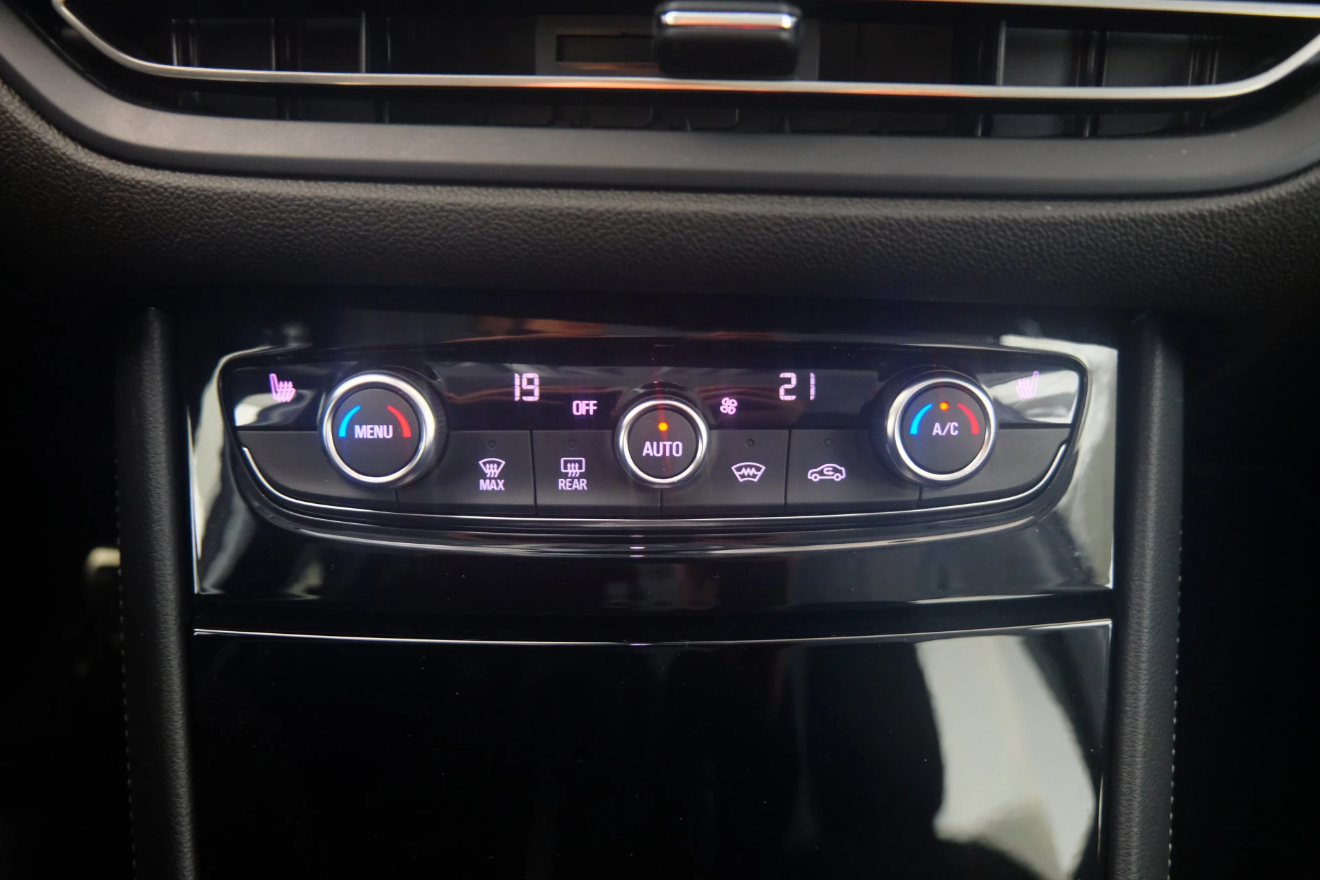 Hoofdafbeelding Opel Grandland