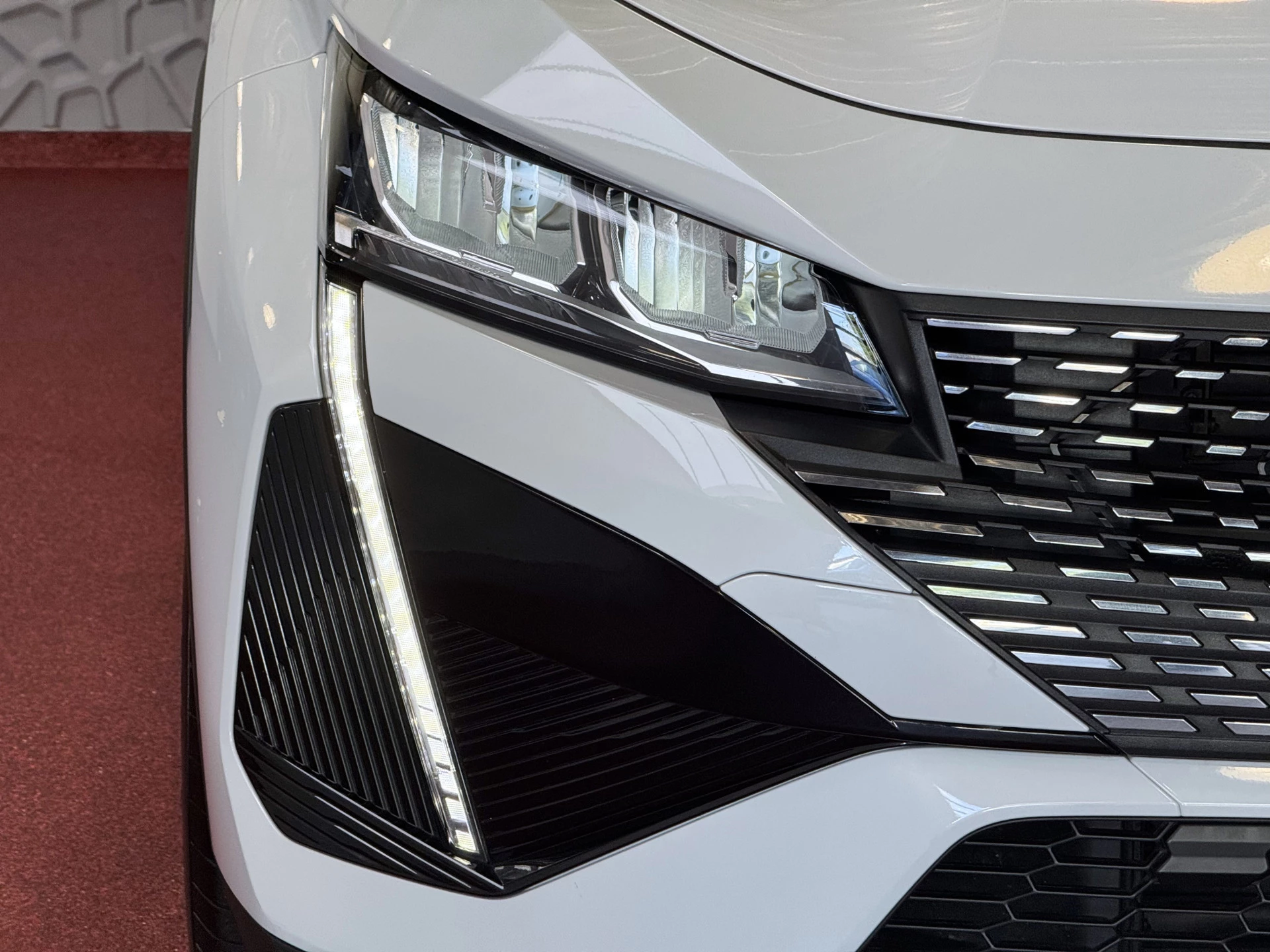 Hoofdafbeelding Peugeot 408