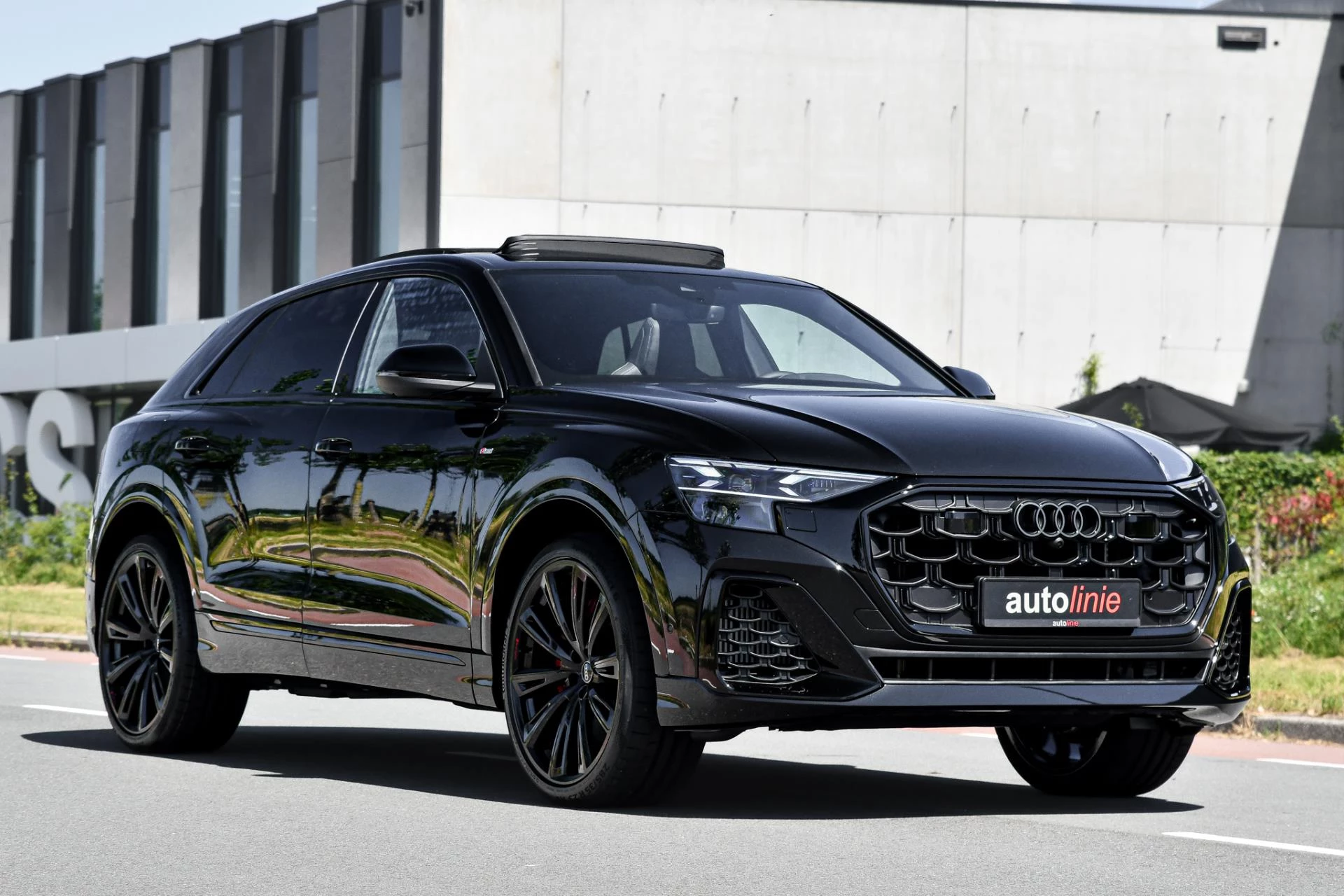 Hoofdafbeelding Audi Q8