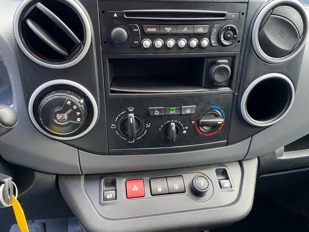 Hoofdafbeelding Peugeot Partner