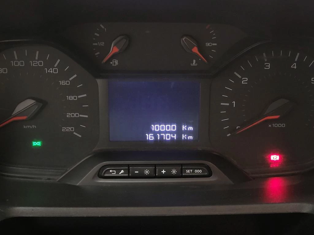 Hoofdafbeelding Peugeot Partner