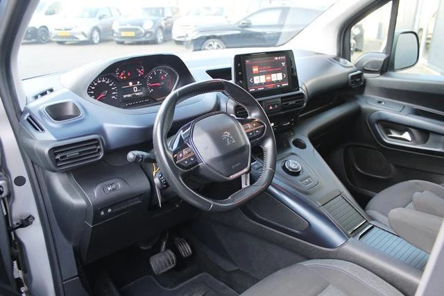 Hoofdafbeelding Peugeot Rifter