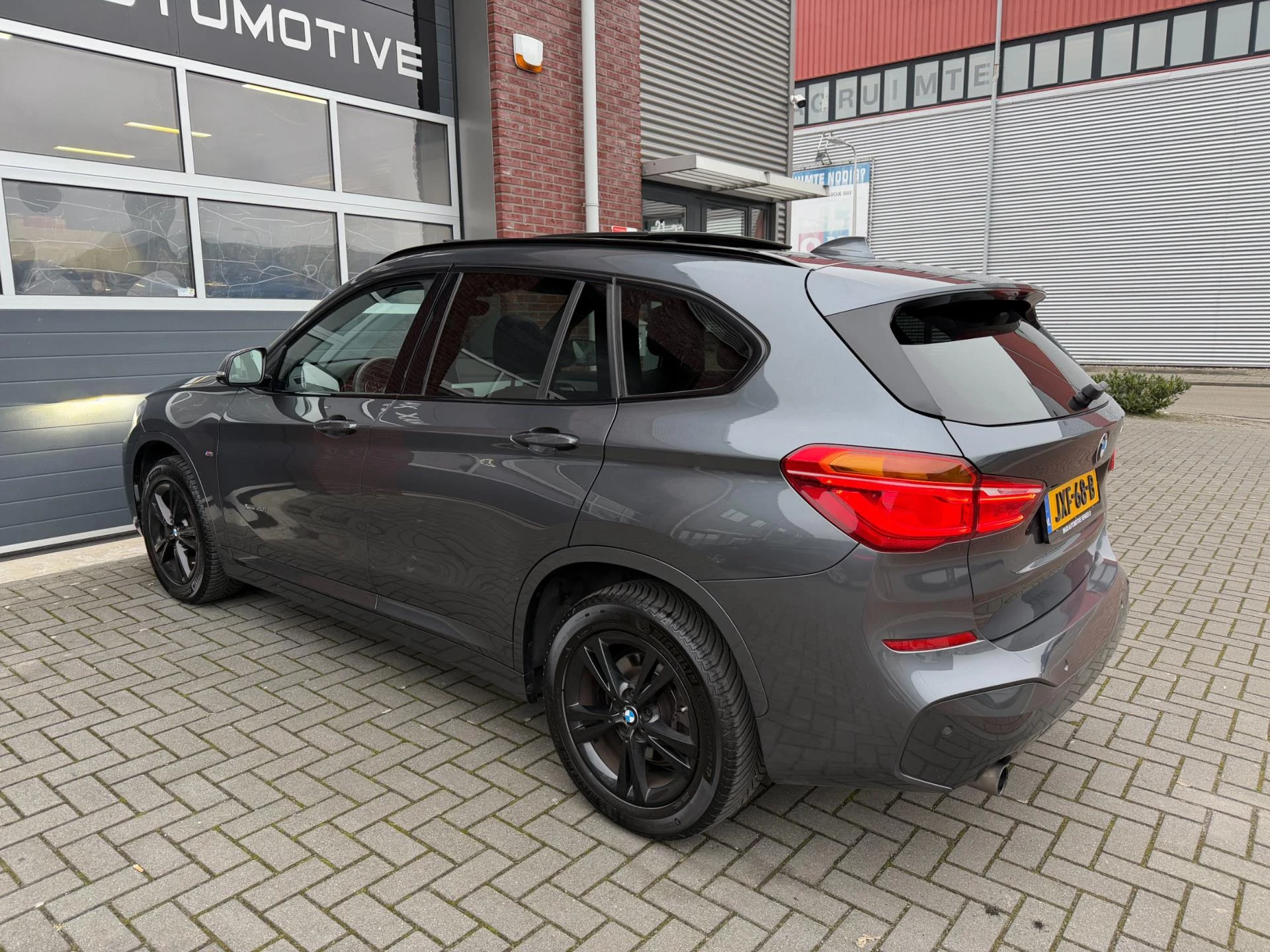 Hoofdafbeelding BMW X1