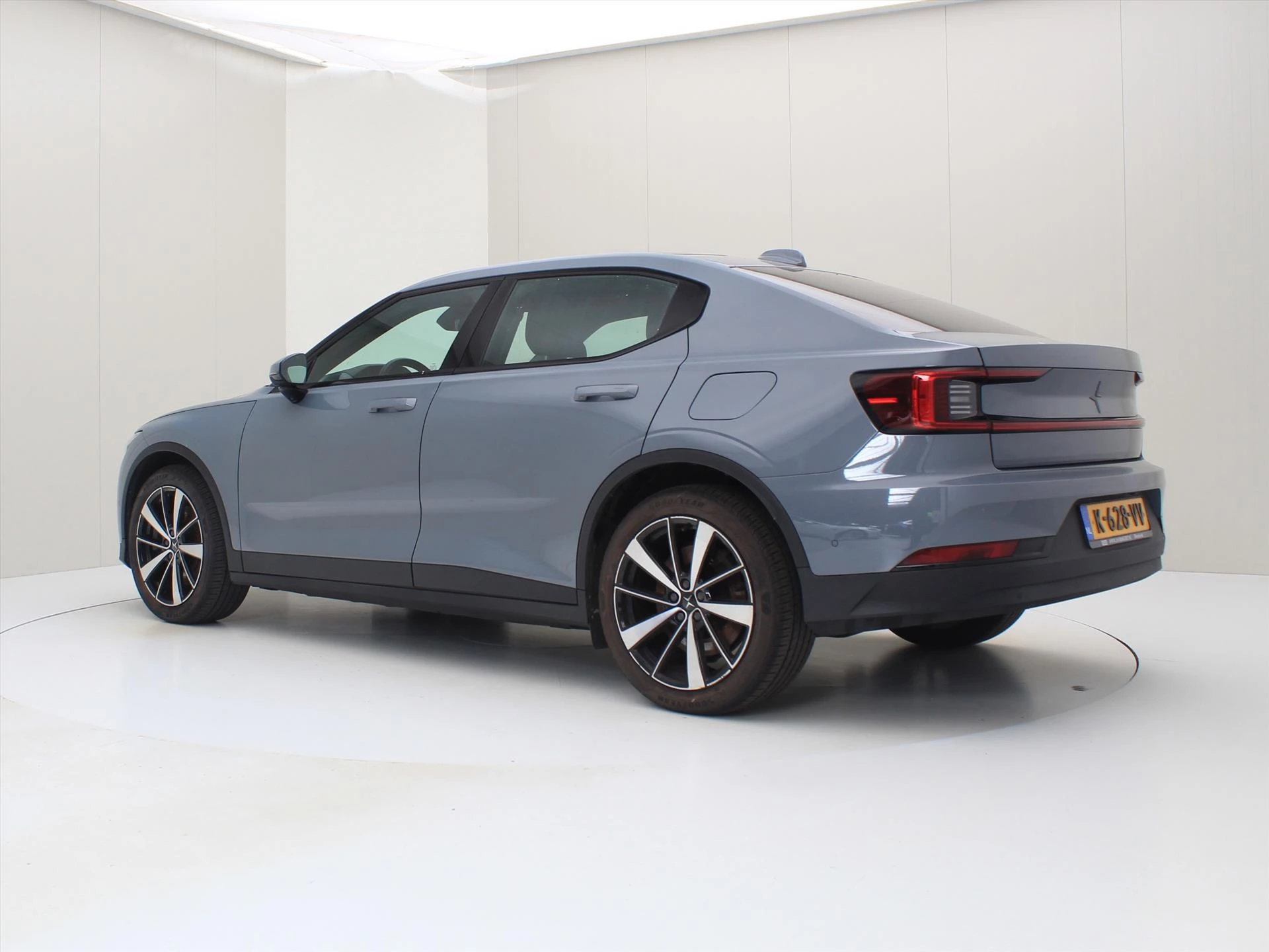 Hoofdafbeelding Polestar 2