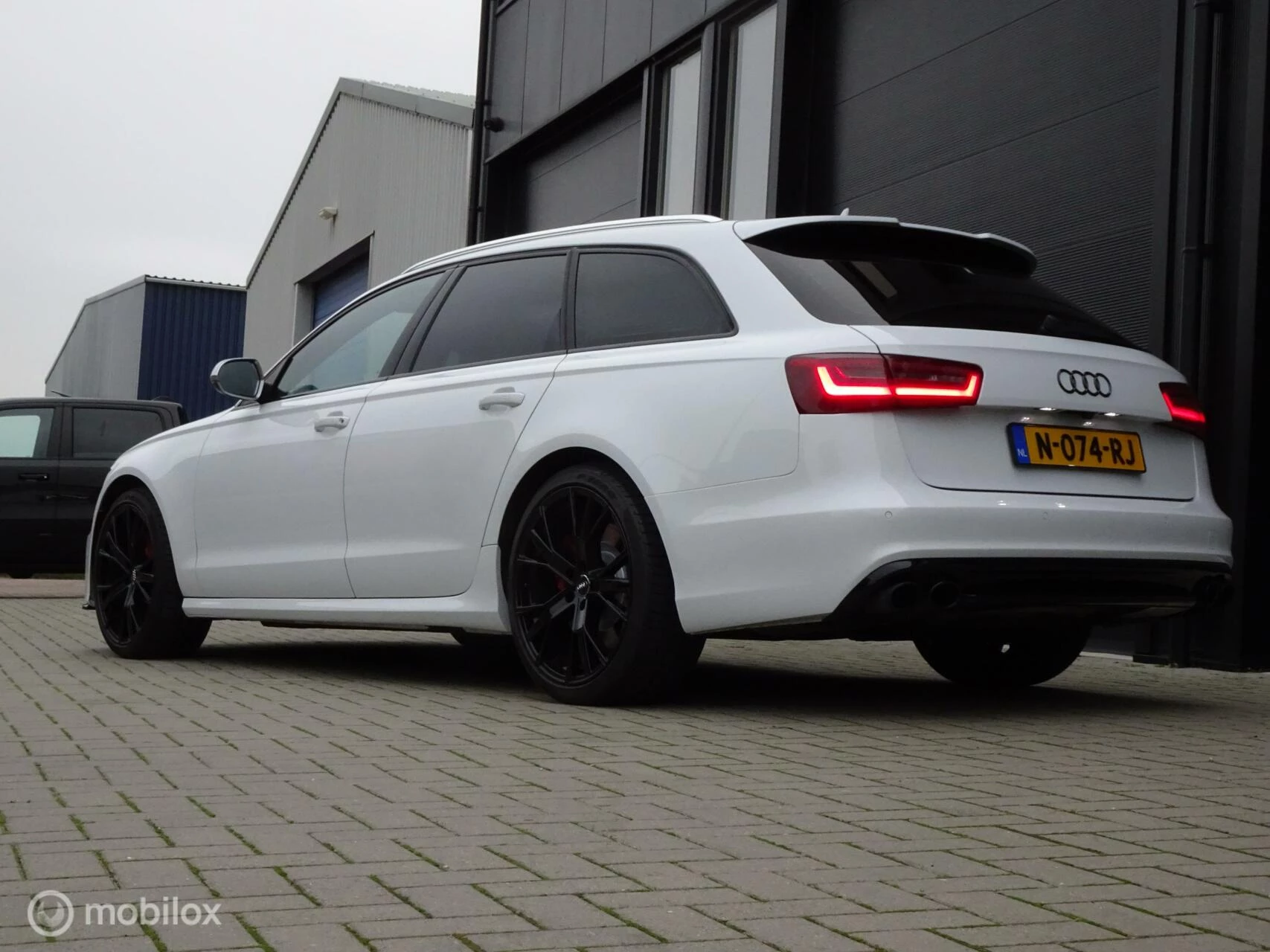 Hoofdafbeelding Audi S6