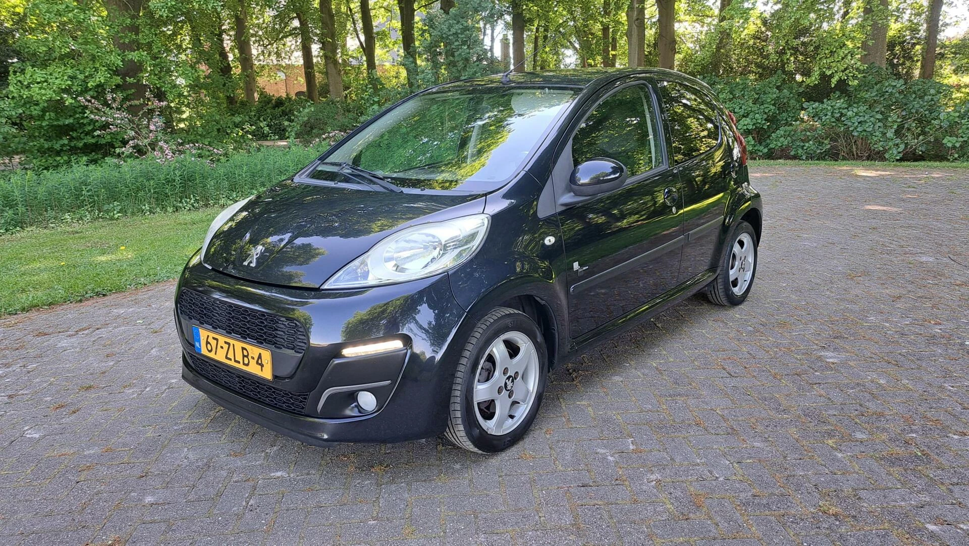 Hoofdafbeelding Peugeot 107