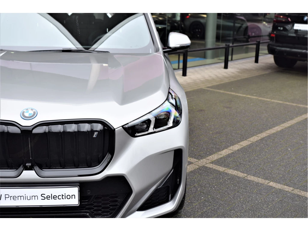 Hoofdafbeelding BMW iX1