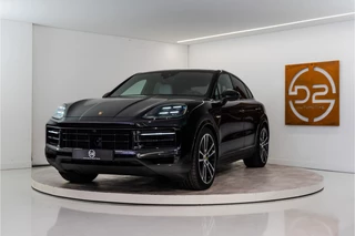 Porsche Cayenne Coupé 3.0 E-Hybrid 462PK | InnoDrive | Bose | Bicolor | Sportchrono | VOL! Fabrieksgarantie