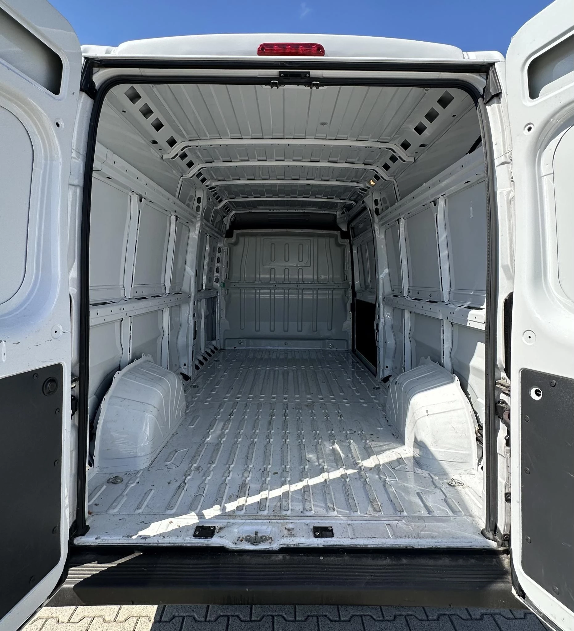 Hoofdafbeelding Opel Movano