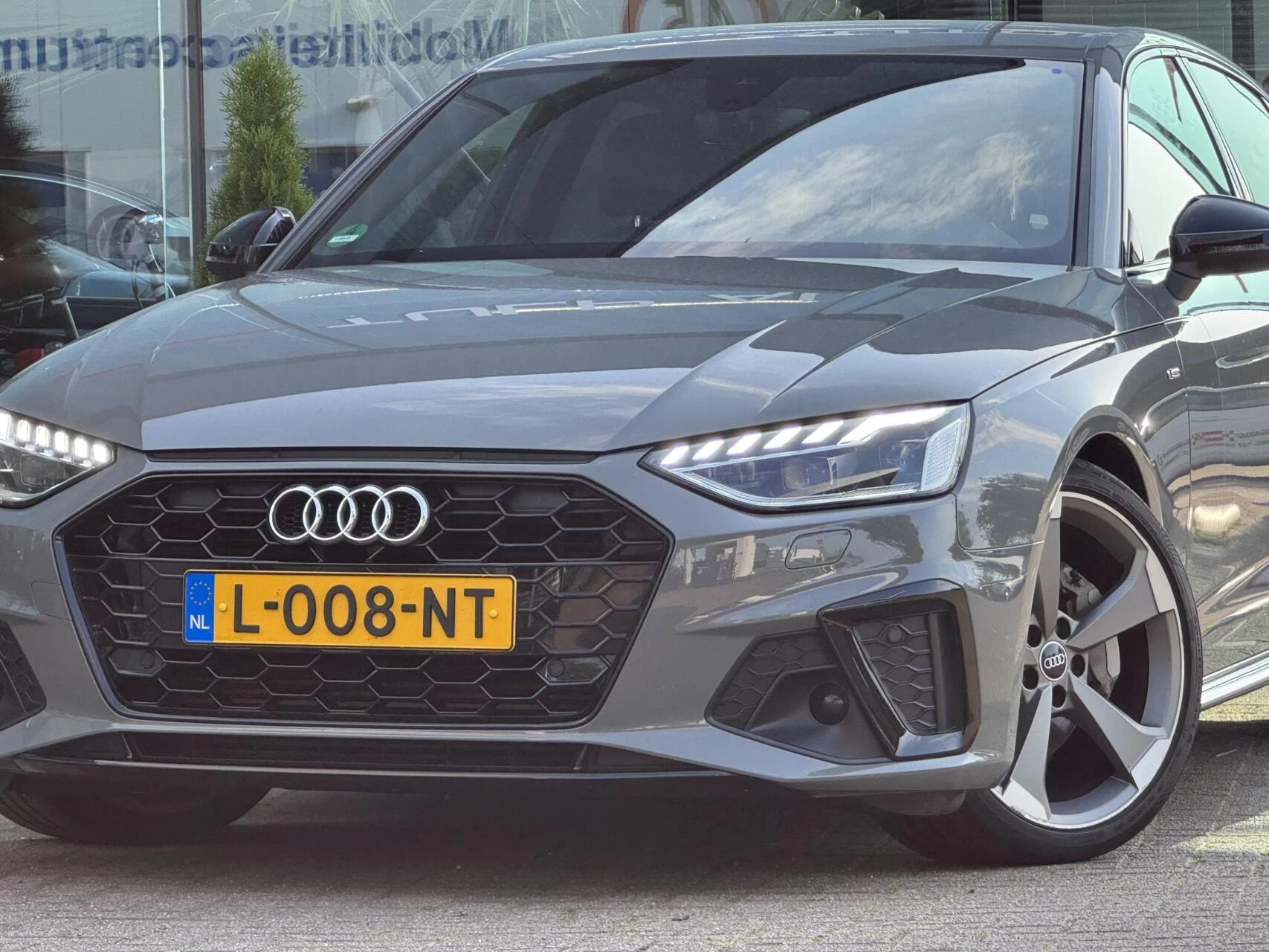 Hoofdafbeelding Audi A4