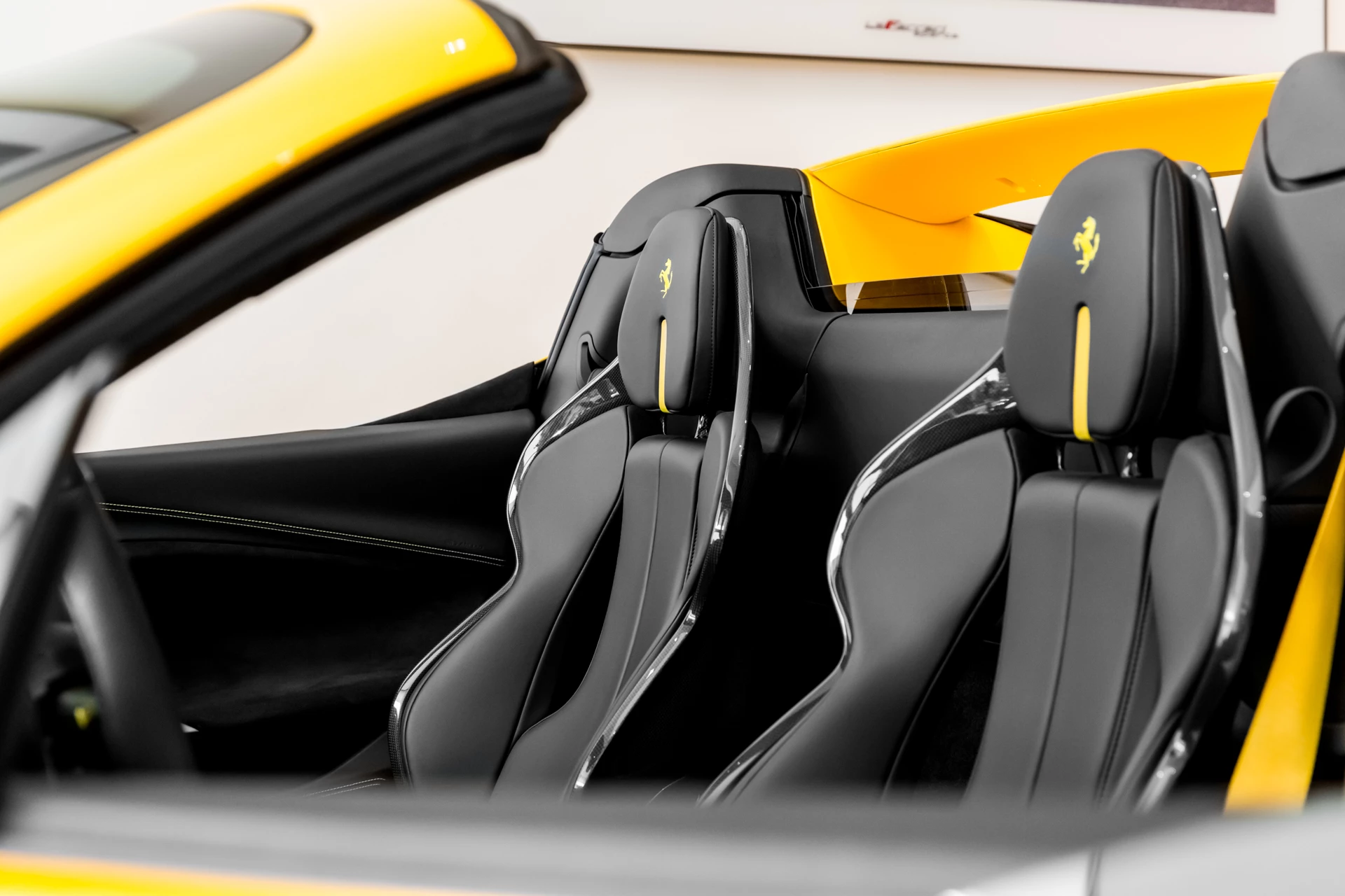 Hoofdafbeelding Ferrari 296