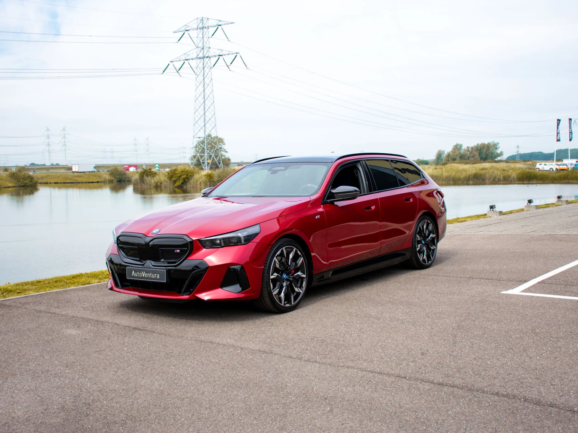 Hoofdafbeelding BMW i5