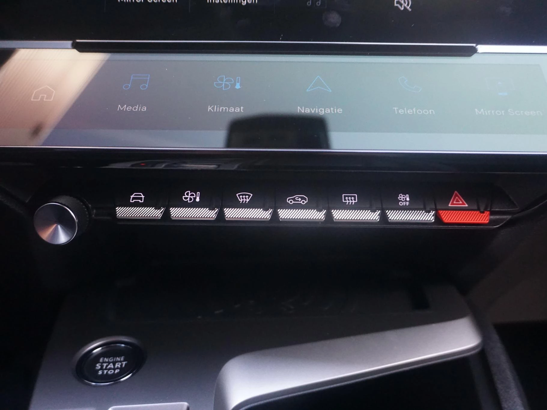 Hoofdafbeelding Peugeot 408