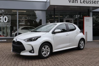 Toyota Yaris 1.5 Hybrid 115 STOELVERW. APPLE/ANDROID LM-VELGEN CLIMA AD-CRUISE