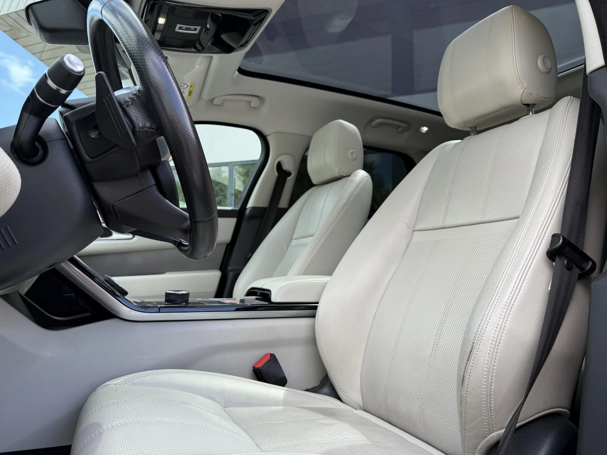 Hoofdafbeelding Land Rover Range Rover Velar