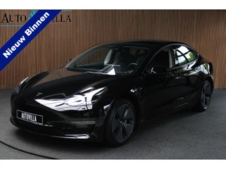 Hoofdafbeelding Tesla Model 3 Tesla Model 3 RWD Autopilot ACC Stuurverwarm. PDC Leer Navi Panoramadak 360° Elektr. achterklep Stoelverwarming voor & achter Climate voor & achter LM velgen BTW auto! Nieuw!