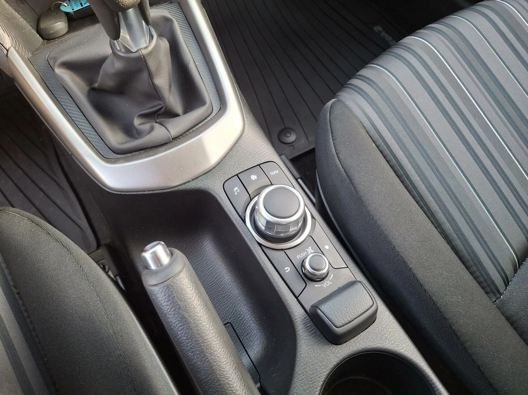 Hoofdafbeelding Mazda 2