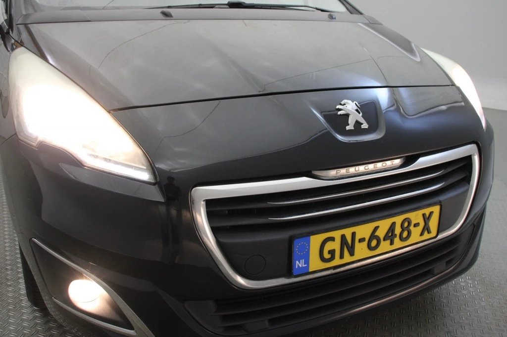 Hoofdafbeelding Peugeot 5008
