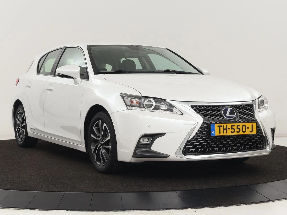 Hoofdafbeelding Lexus CT