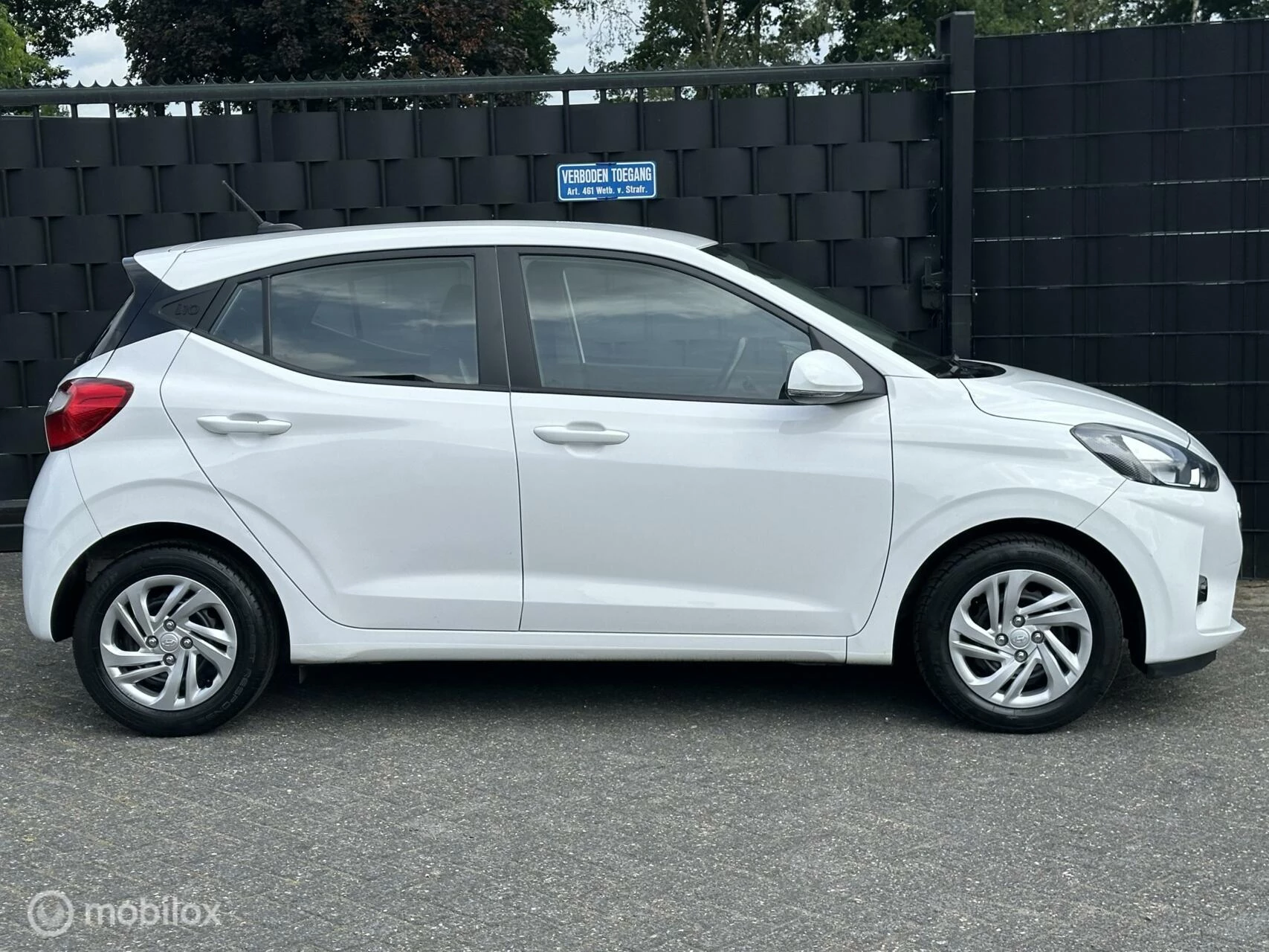 Hoofdafbeelding Hyundai i10