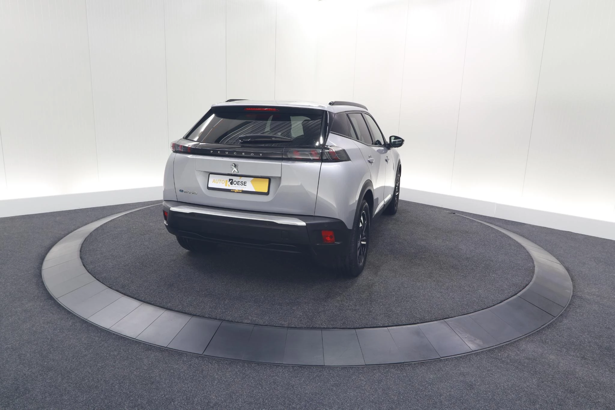 Hoofdafbeelding Peugeot e-2008