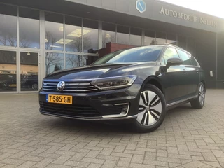 Hoofdafbeelding Volkswagen Passat Volkswagen Passat 1.4 TSI Variant GTE
