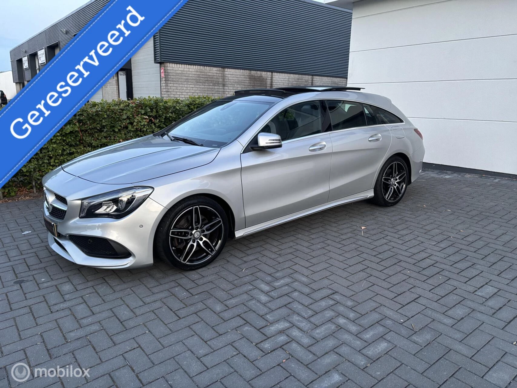 Hoofdafbeelding Mercedes-Benz CLA
