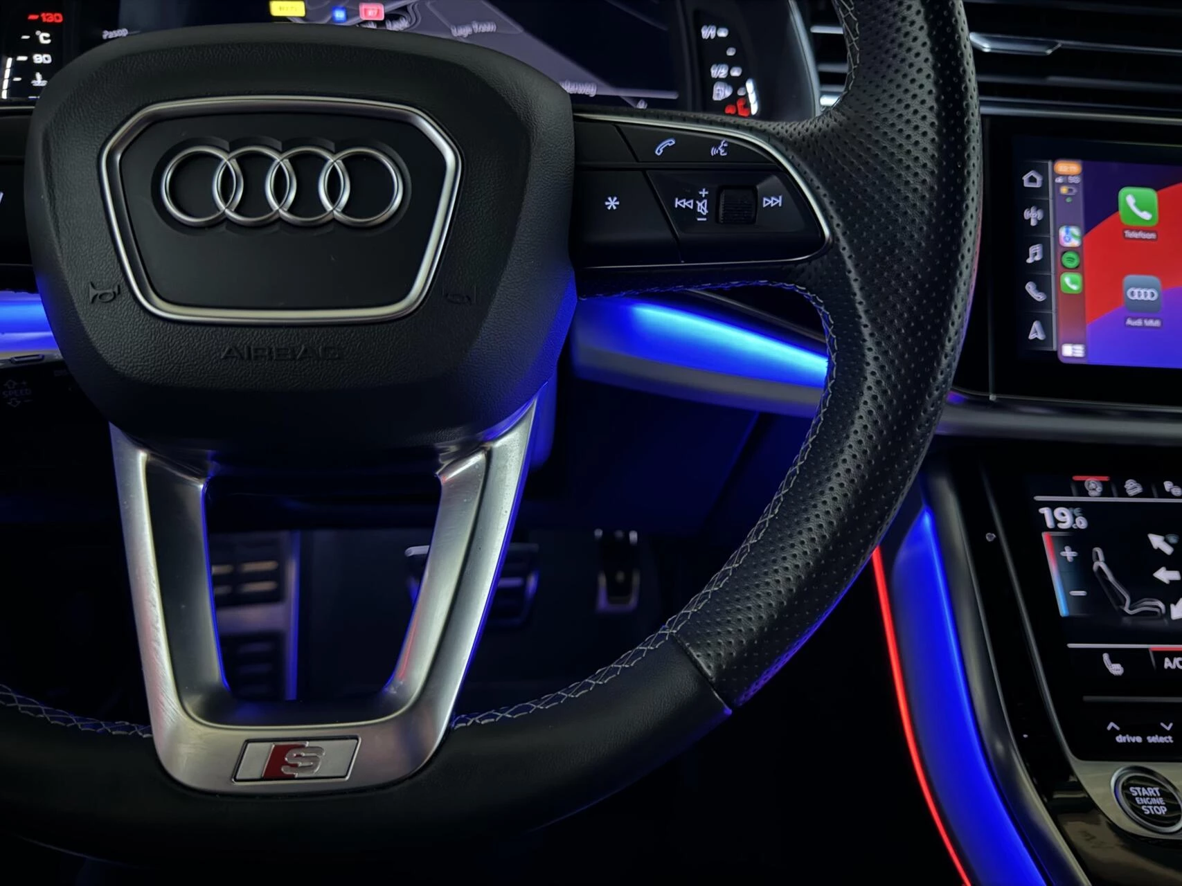 Hoofdafbeelding Audi Q8
