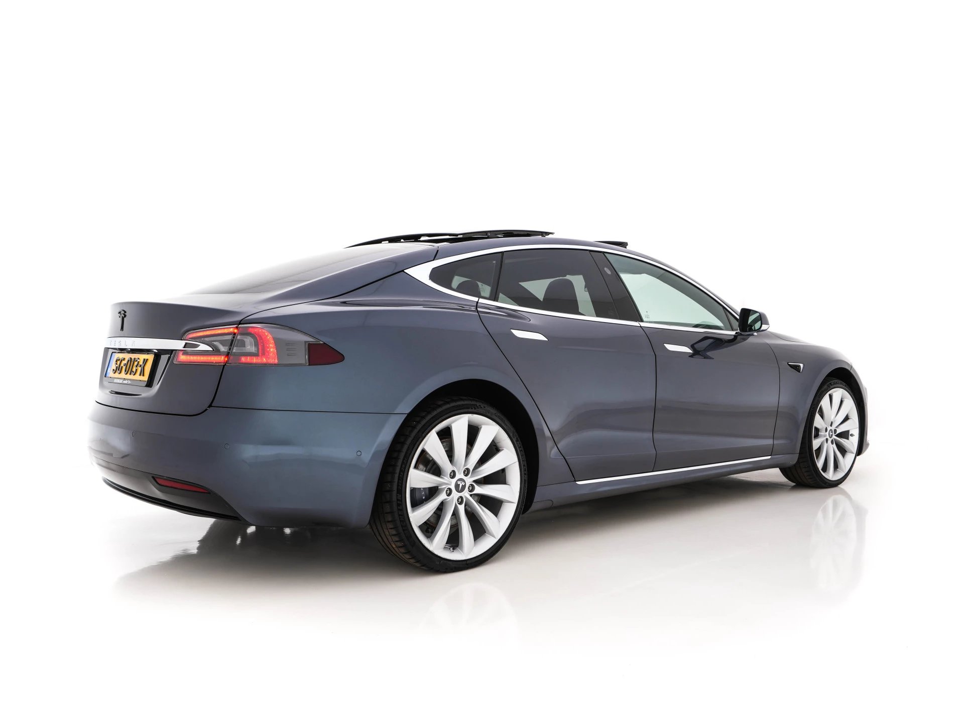 Hoofdafbeelding Tesla Model S