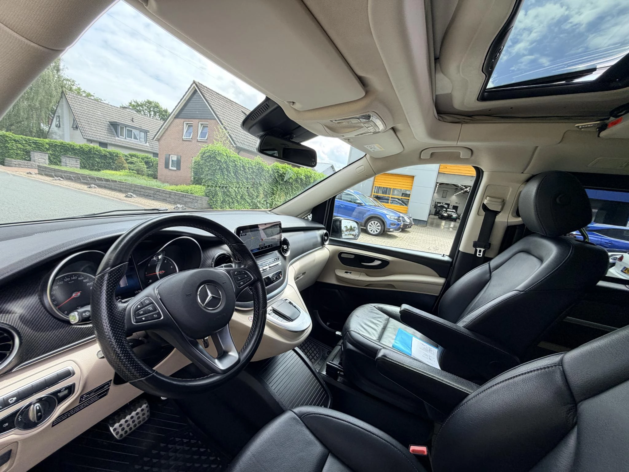 Hoofdafbeelding Mercedes-Benz Marco Polo