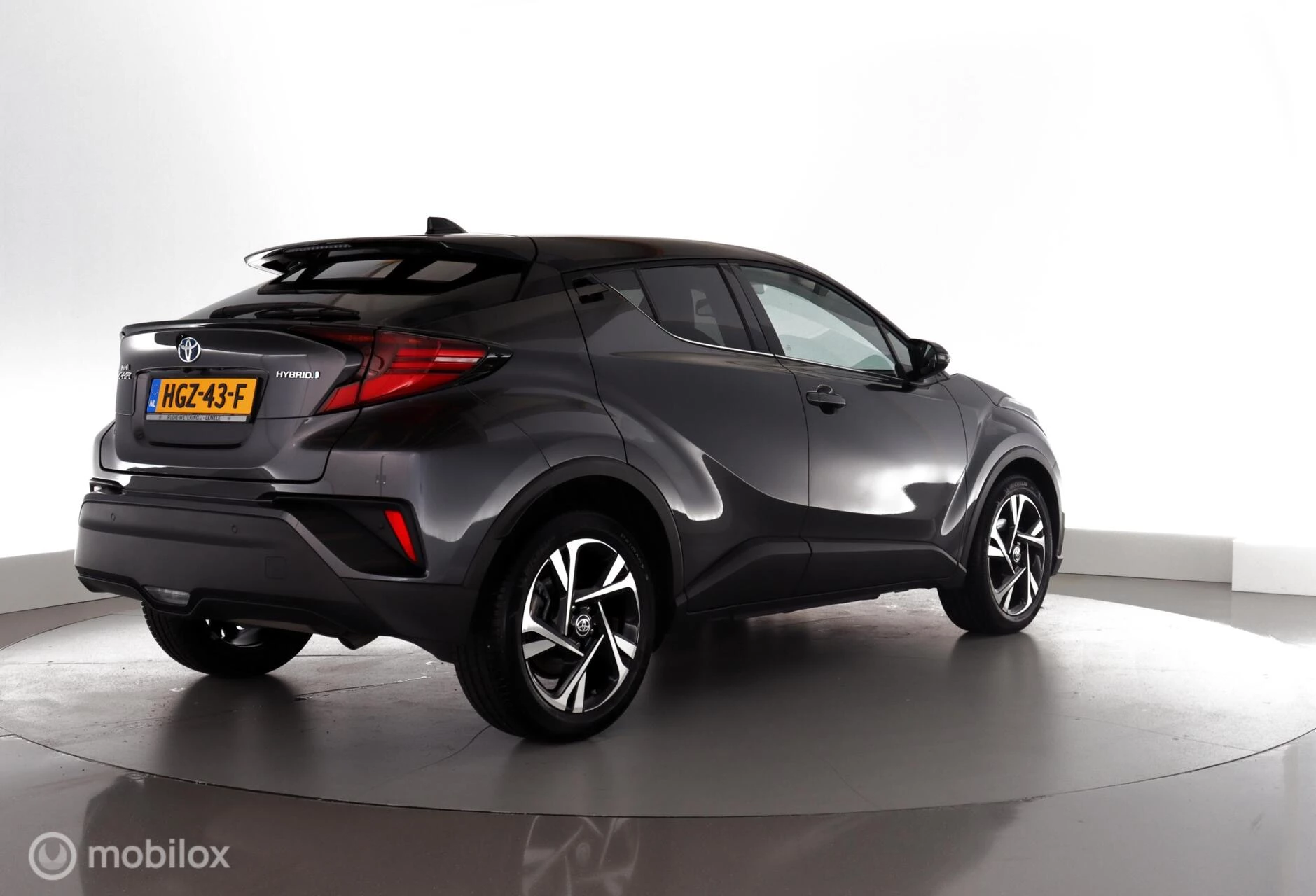 Hoofdafbeelding Toyota C-HR