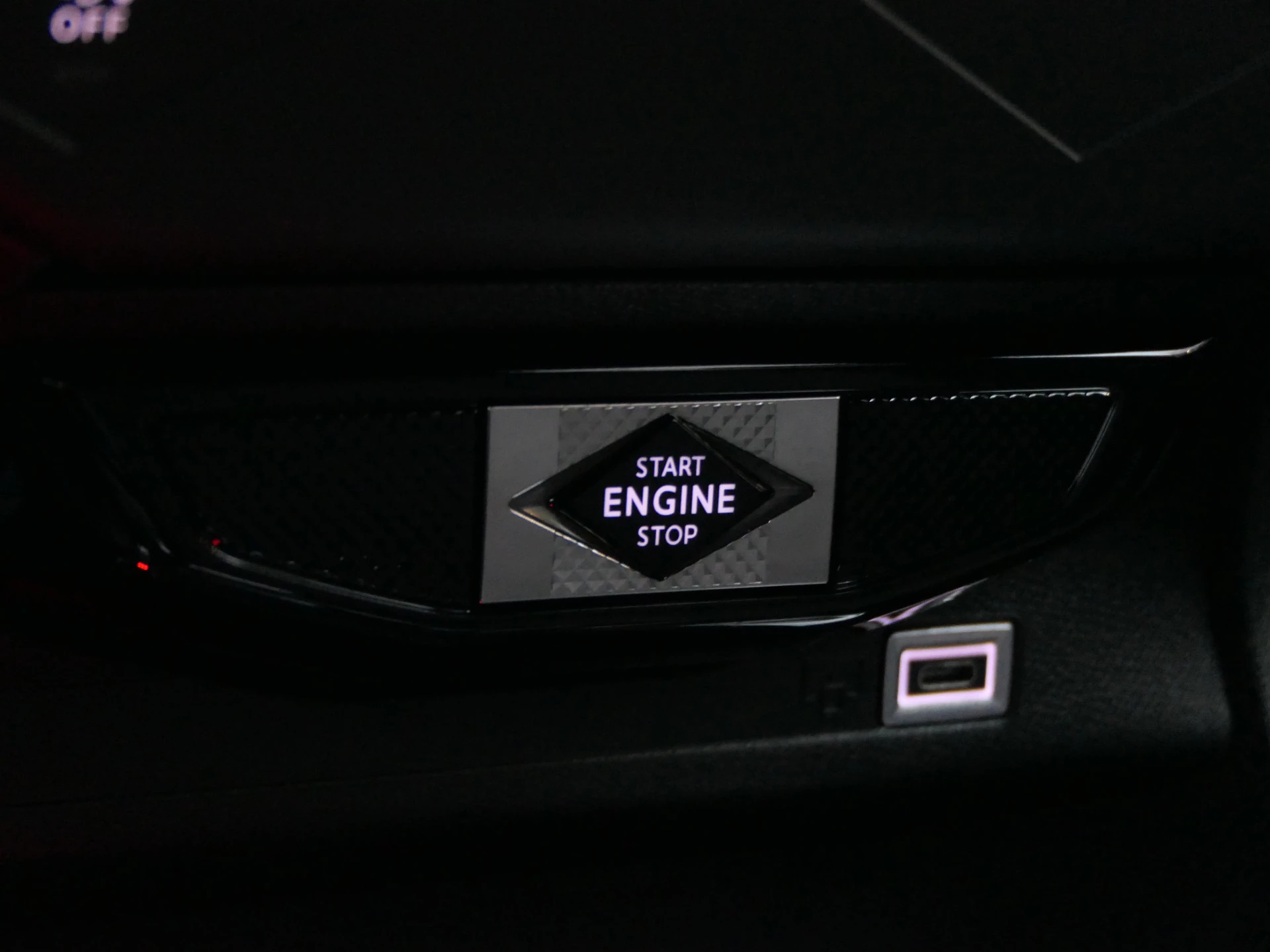 Hoofdafbeelding DS DS 3