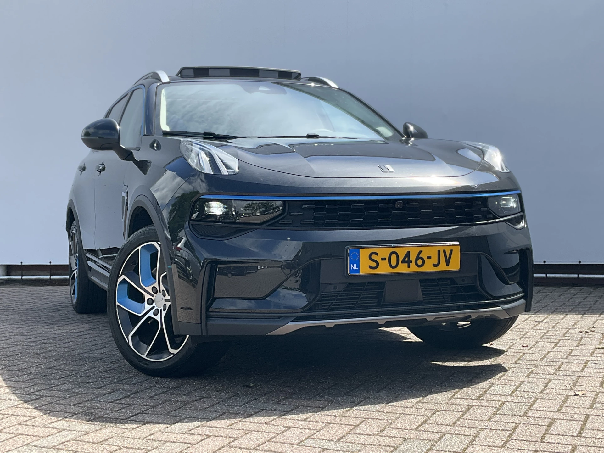 Hoofdafbeelding Lynk & Co 01