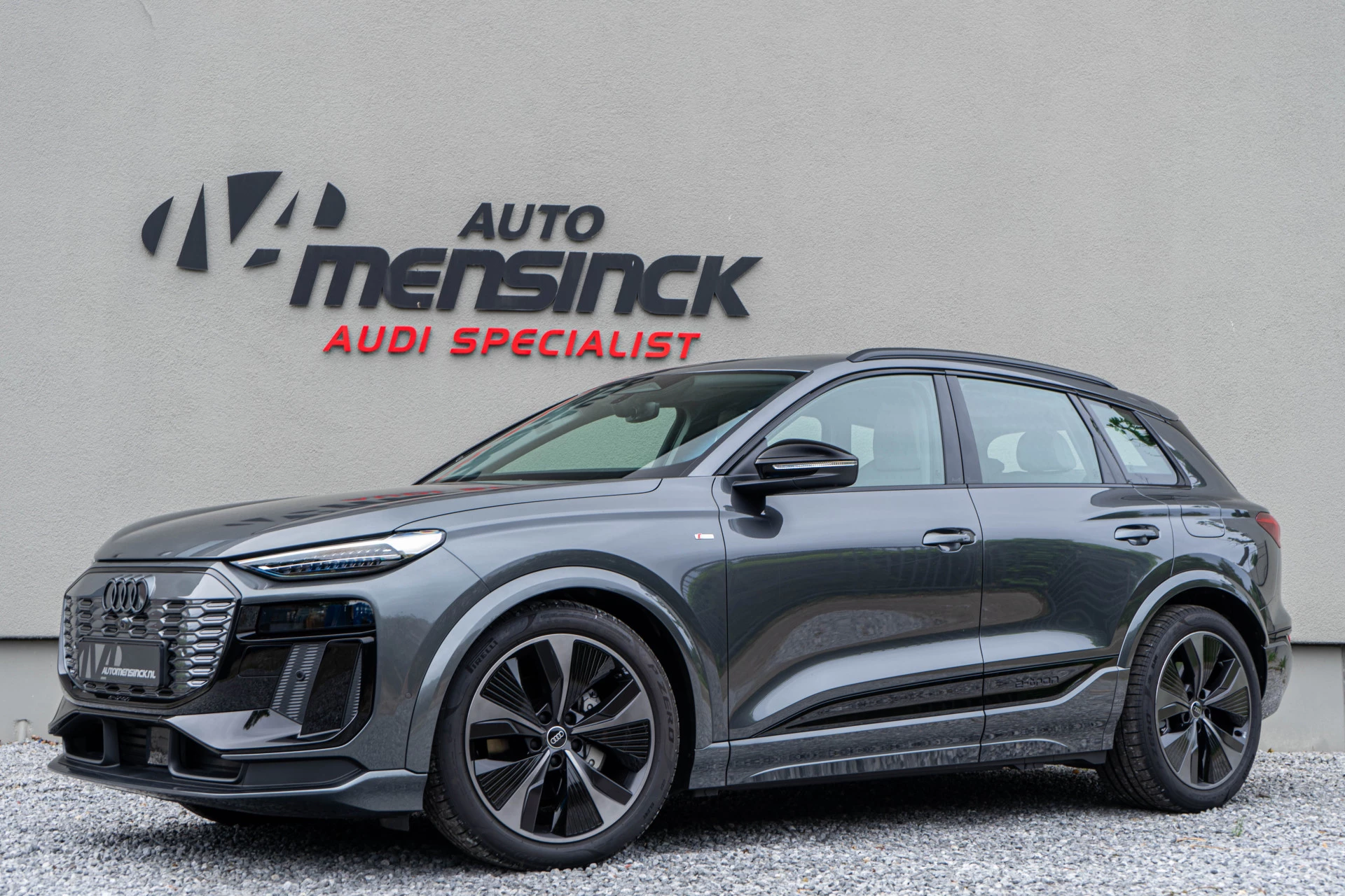 Hoofdafbeelding Audi Q6 e-tron