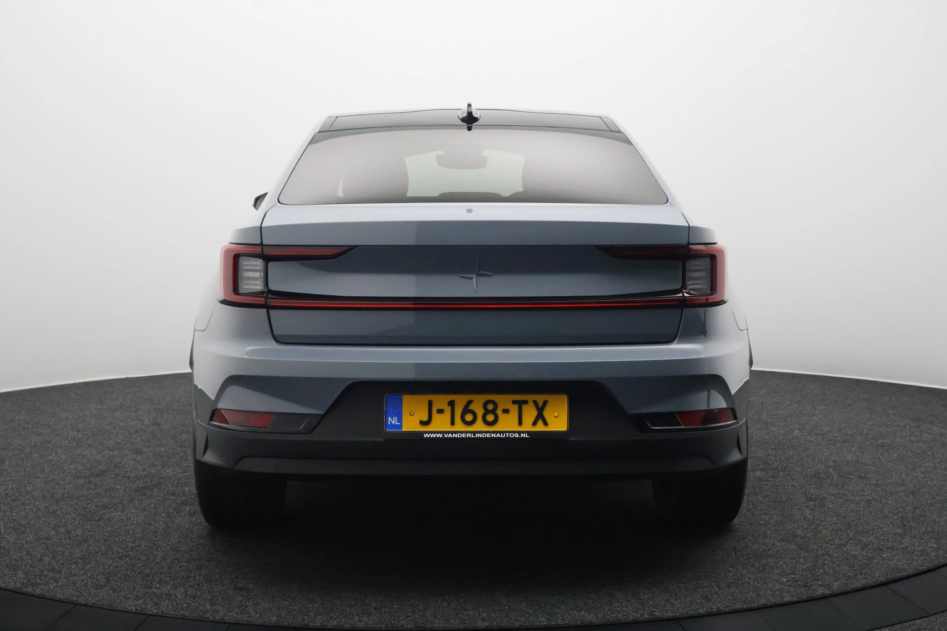 Hoofdafbeelding Polestar 2