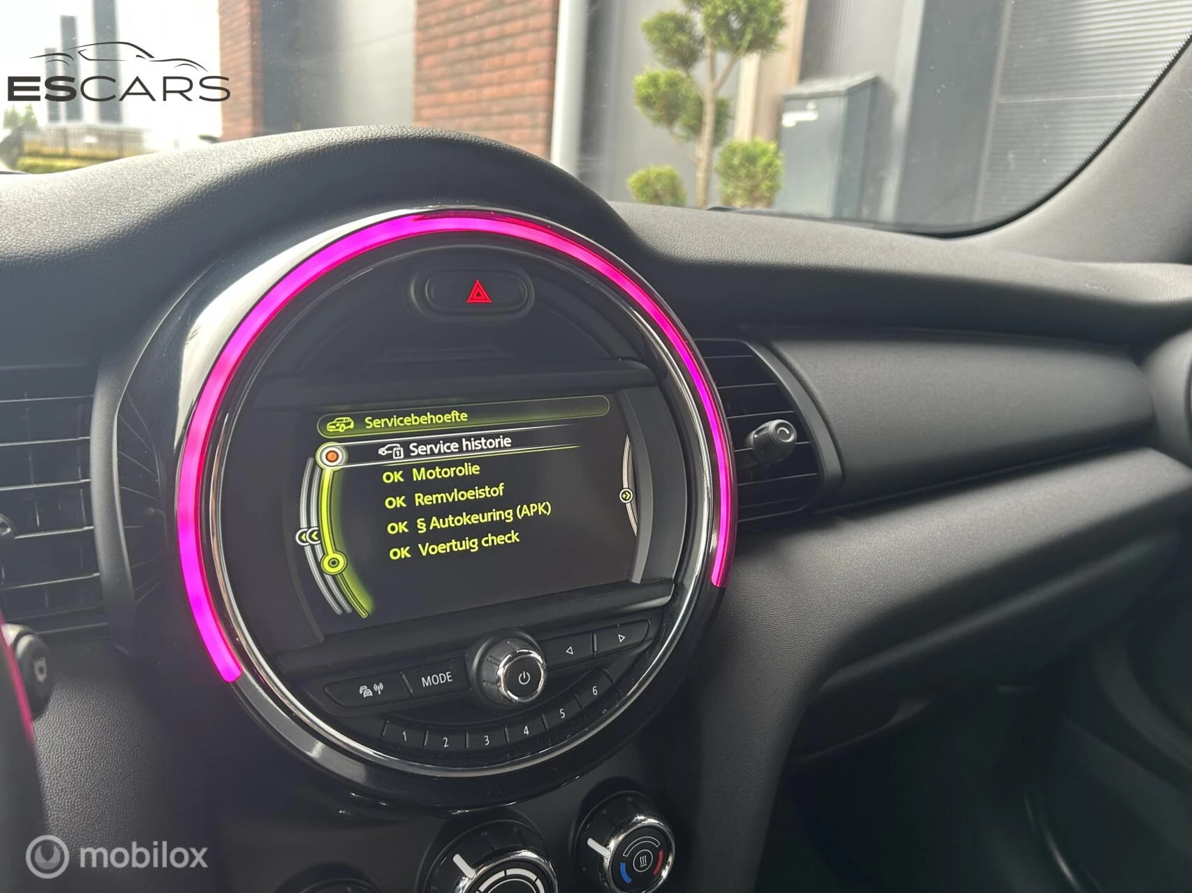 Hoofdafbeelding MINI One