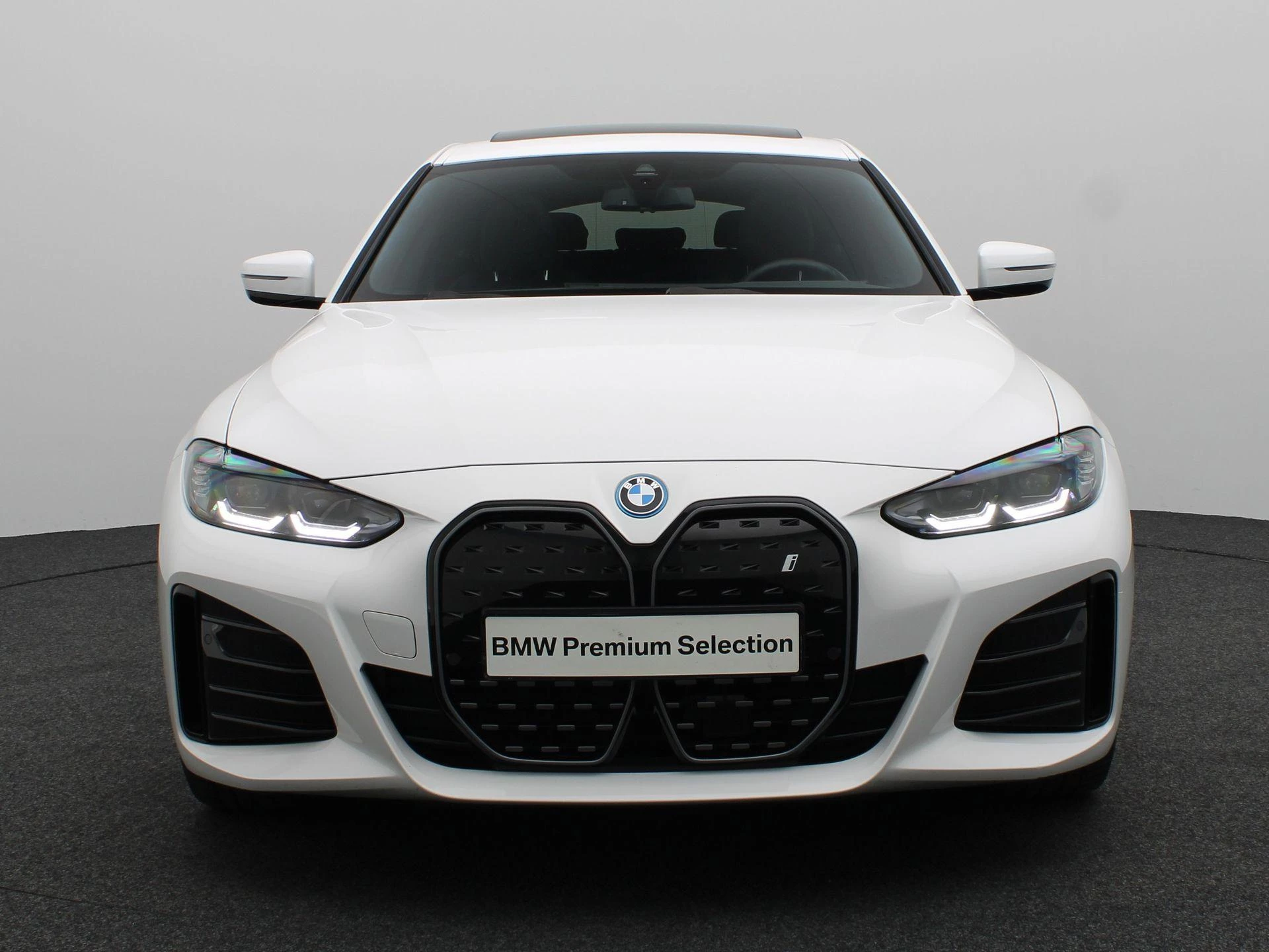 Hoofdafbeelding BMW i4