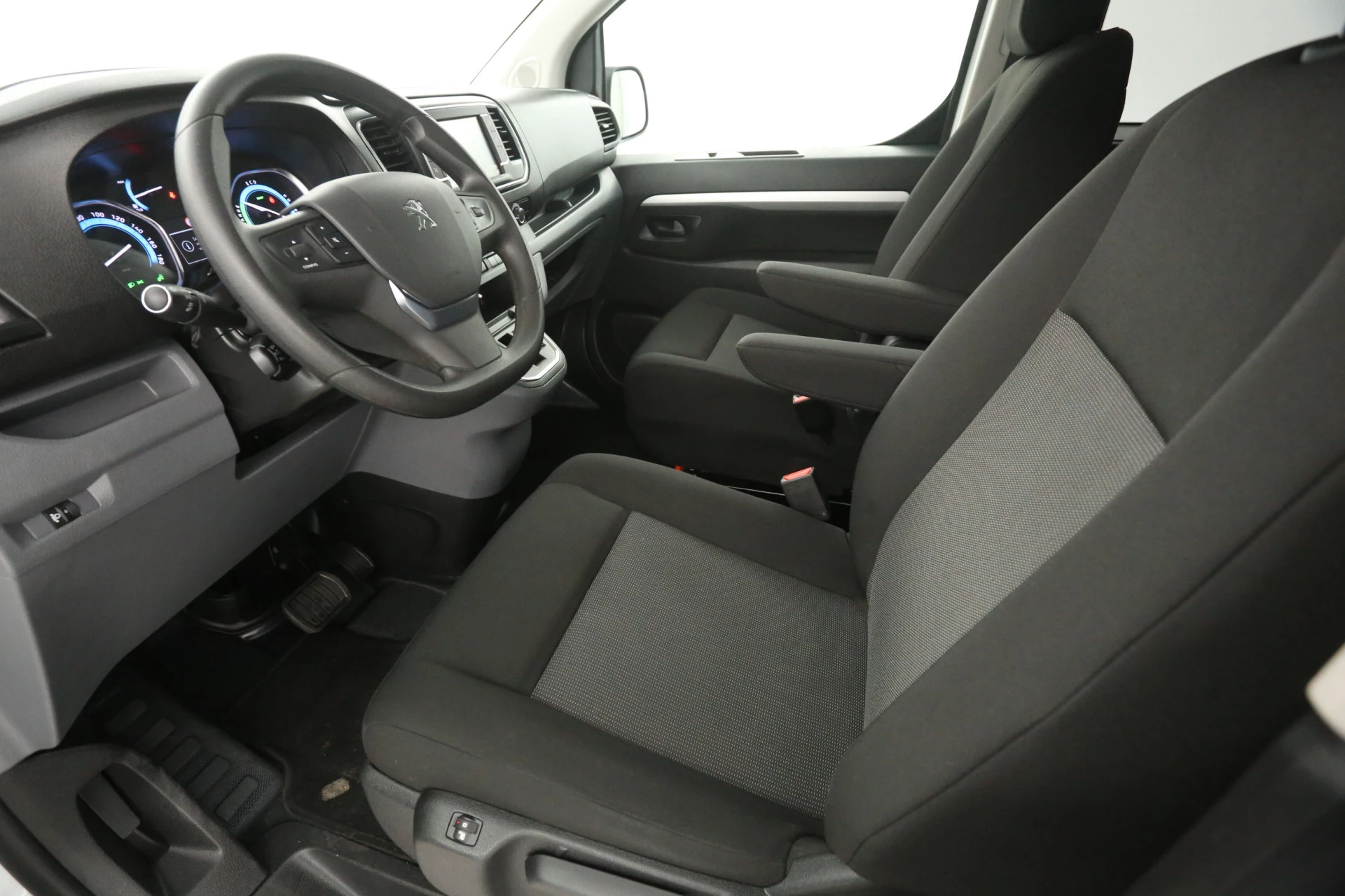 Hoofdafbeelding Peugeot e-Expert