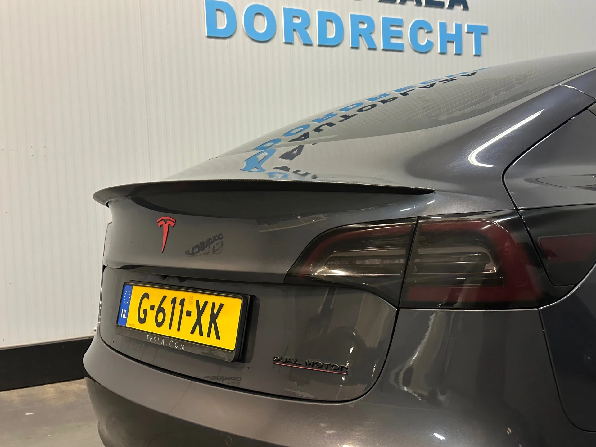 Hoofdafbeelding Tesla Model 3